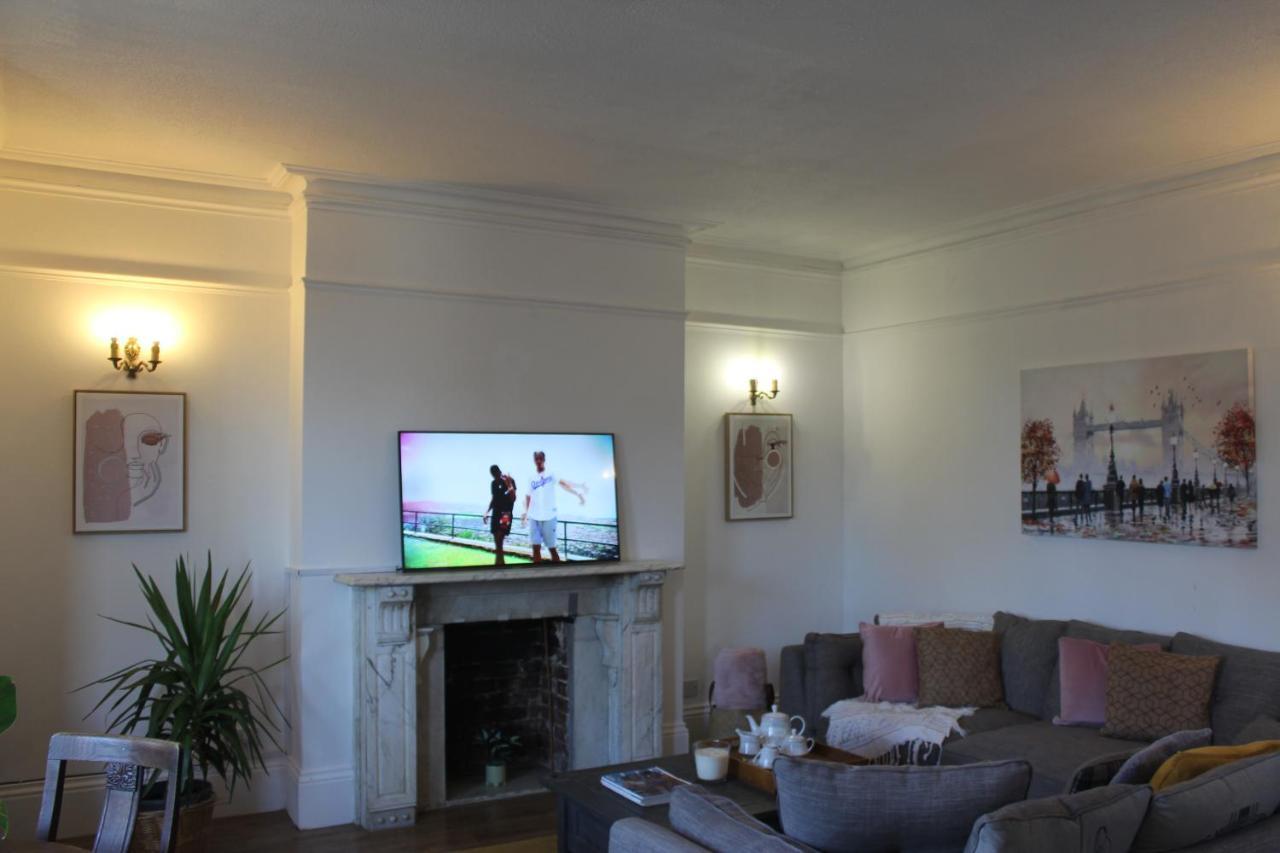 Canterbury Accommodations With Free Car Park Onsite And High Speed Wifi Buitenkant foto