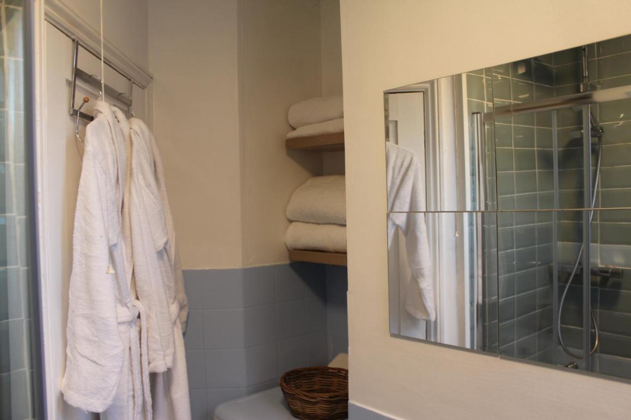 Canterbury Accommodations With Free Car Park Onsite And High Speed Wifi Buitenkant foto